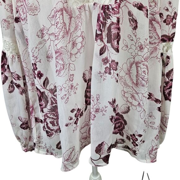 Torrid Floral Print Chiffon Lace Inset Top – White M/L - Picture 4 of 12